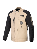 Veste Alpinestars Dice, veste de moto urbaine, beige et noir, design inspiré du vêtement de travail avec quatre poches utilitaires frontales et des écussons logo, construction textile robuste pour la performance urbaine