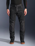 Alpinestars C-1 Air Pants, pantalon de moto urbain en textile noir, doté de larges panneaux en mesh pour la circulation de l'air, sections renforcées aux genoux, poches avant zippées et coupe ajustée