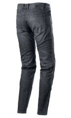 Pantalon denim Alpinestars Sektor Regular Fit, jean de moto, noir délavé, vue arrière montrant le design à cinq poches, logo brodé sur la poche arrière, patch de taille en cuir noir, jambe fuselée, équipement de conduite technique urbain
