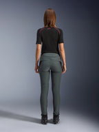Alpinestars Alamosa damesbroek, grijs, slim fit urban motorbroek van textiel met gewatteerde taille, achteraanzicht.