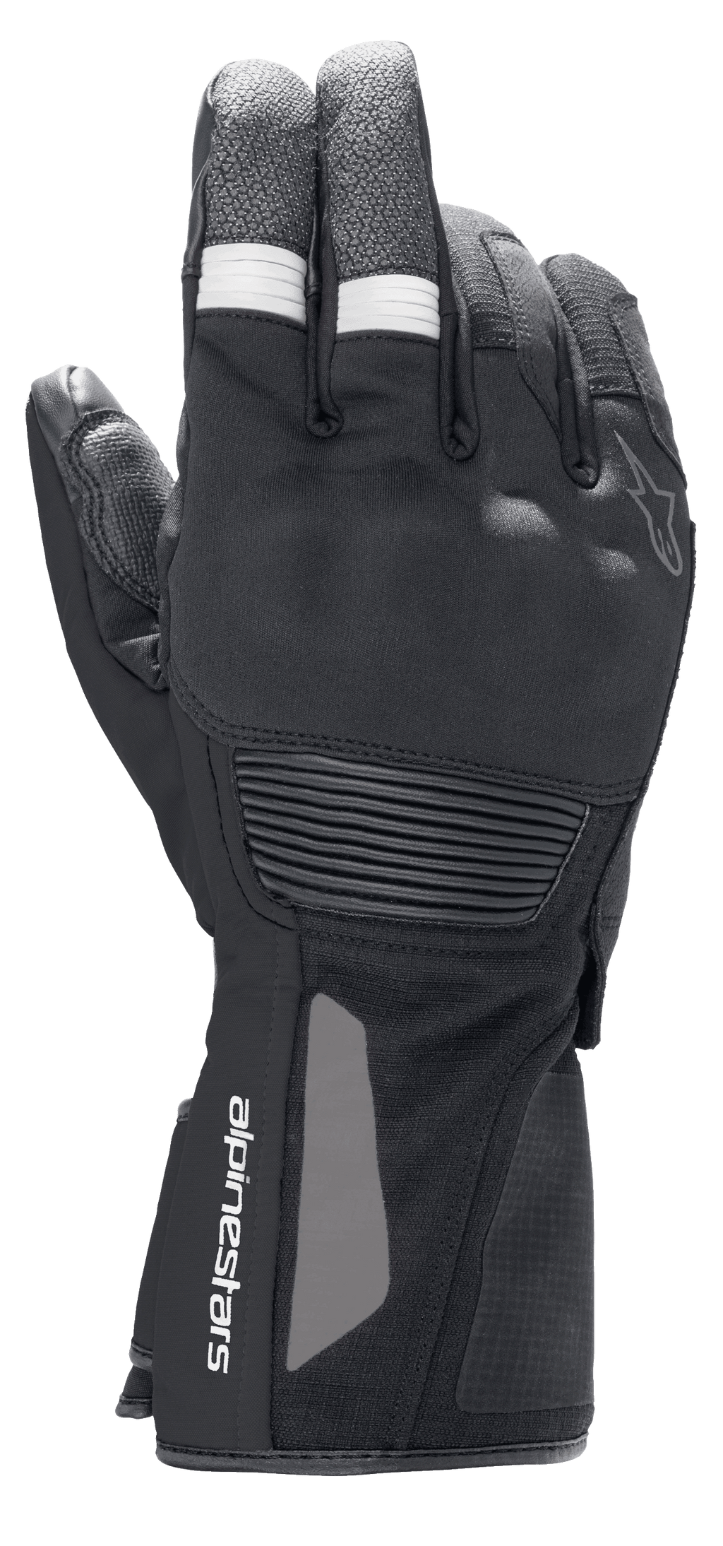Alpinestars Denali Aerogel Drystar® handschoenen, adventure touring motorhandschoenen, zwart met witte geribbelde vingeraccenten, voorgevormde knokkelbescherming en merknaam op de pols, technische constructie van meerdere materialen voor prestaties in koud weer.