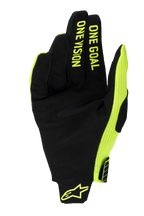 Alpinestars 2025 Radar Pro Handschuhe, Motocross-Handschuhe, Gelb Fluo und Schwarz, Handflächenansicht aus synthetischem Wildleder mit „ONE GOAL ONE VISION“-Schriftzug auf den Fingern, neongelbem Mesh-Seitenpaneel und Logo am Handgelenk.