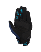 Alpinestars Chrome V2 Handschuhe, Dark Blue Hawaiian Ocean, Handflächenansicht, schwarze Konstruktion aus synthetischem Wildleder mit blauen Silikon-Grip-Punkten an den Fingern, atmungsaktives Mesh am Daumen und verstellbarer Bund mit blauem Alpinestars-Logo.