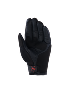 Alpinestars Manti Air handschoenen, adventure motorhandschoenen, zwart, zicht op de handpalm met versterkt leer, ademend mesh op de duim en rood cirkelvormig 'AS'-logo op de polssluiting