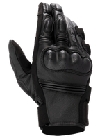 Alpinestars Stella Phenom Leather Air Handschuh, Damen-Motorradhandschuhe, Schwarz, Rückhandansicht mit Fokus auf harten perforierten Knöchelschutz, gepolsterte Fingergelenke und hochwertige Lederstruktur