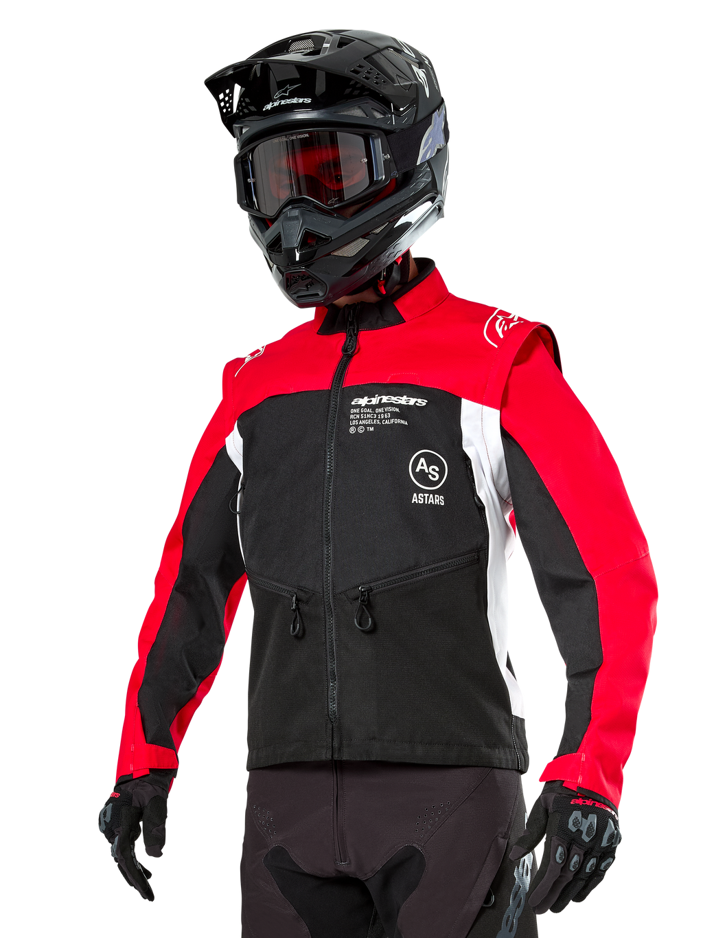 Alpinestars Pro-Dura Jacket, off-road enduro motorjas, zwart met felrood en wit kleurontwerp, gedragen door een rijder met een zwarte helm en crossbril, voorzien van ritszakken aan de voorzijde en Alpinestars-branding, duurzame textielconstructie voor trailrijden