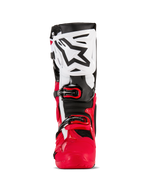 Alpinestars Tech 10 Enduro Stiefel, Motocross- und Enduro-Stiefel, Leuchtend Rot, Schwarz und Weiß, Vorderansicht mit weißer Schienbeinplatte und schwarzem Alpinestars-Logo, rotem unterem Chassis und sicherem Schnallenverschlusssystem, Hochleistungs-Schutzausrüstung für das Offroad-Fahren