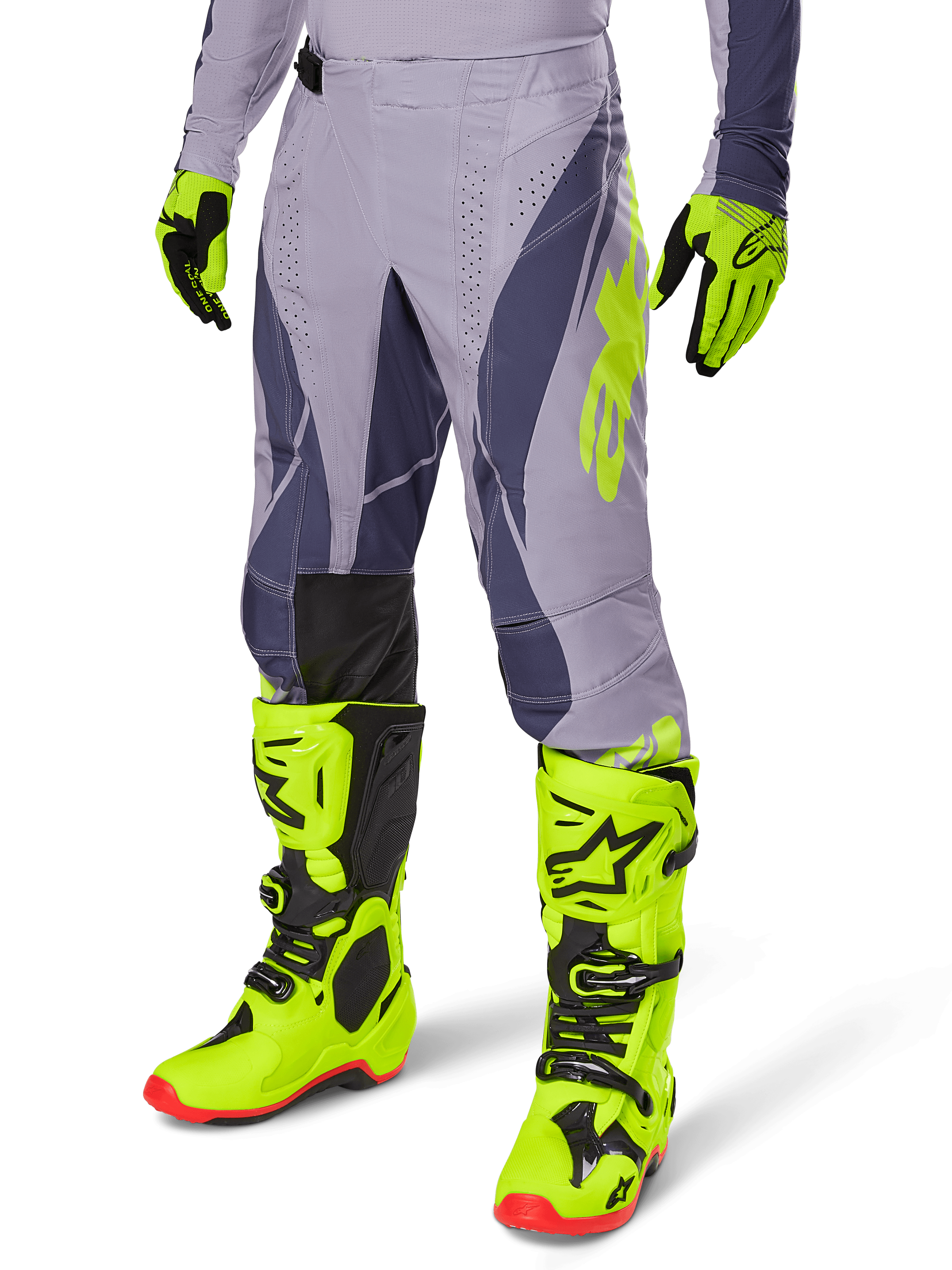 Alpinestars 2025 Techstar Dreem Ausrüstungsset, Motocross-Hose und Trikot, Grau mit dunkelvioletten und neongelben Akzenten, getragen mit passenden neongelben Stiefeln und Handschuhen, professionelle Rennpassform für Offroad-Motocross