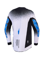 Alpinestars Supertech Hiten AFD Trikot, Motocross-Renntrikot für Herren, athletische Pro-Racing-Passform, Schwarz und Weiß mit blauen Ärmelgrafiken, Rückansicht mit lasergeschnittener Belüftung.