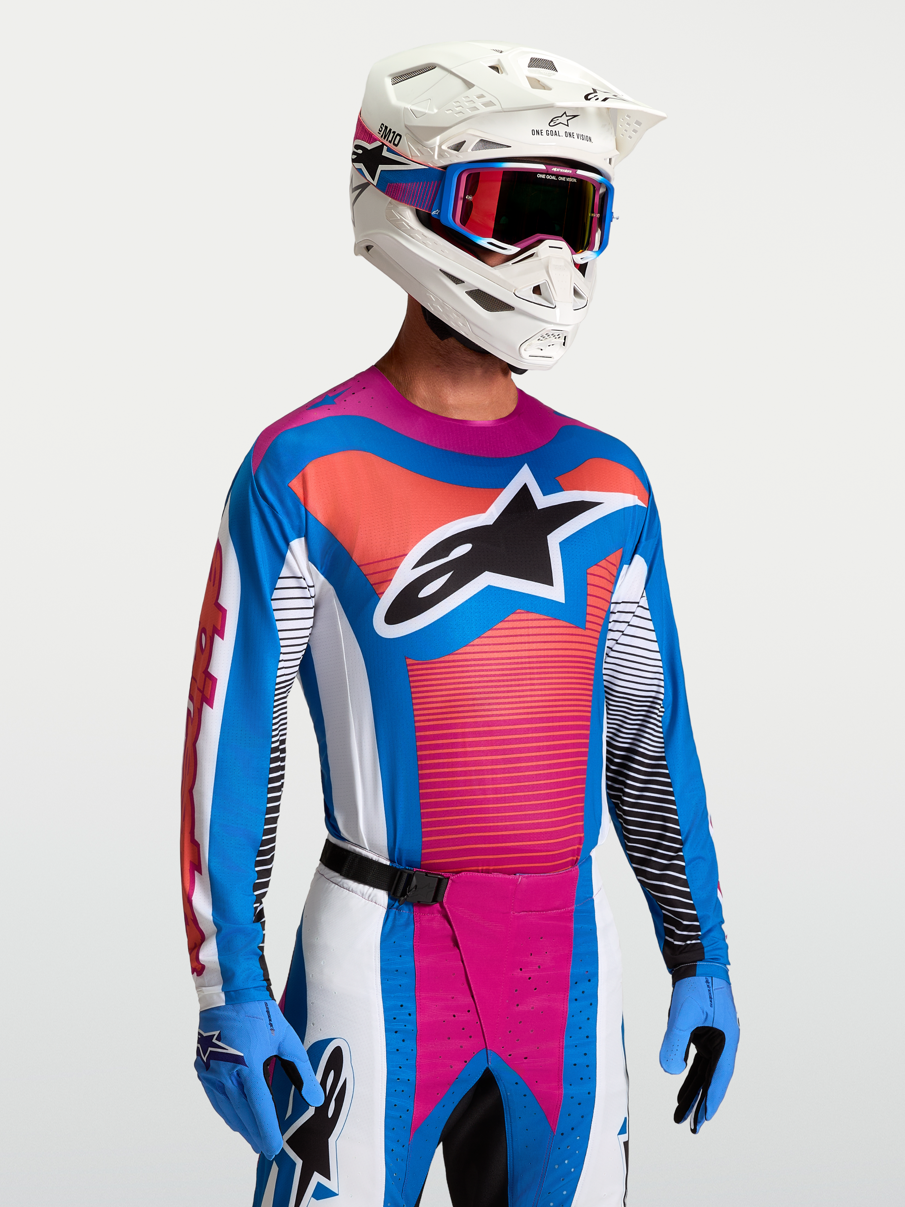 Alpinestars Techstar Maven jersey, heren-motorcrossjersey in blauw en Hot Coral, lichte atletische pasvorm voor off-road racing.