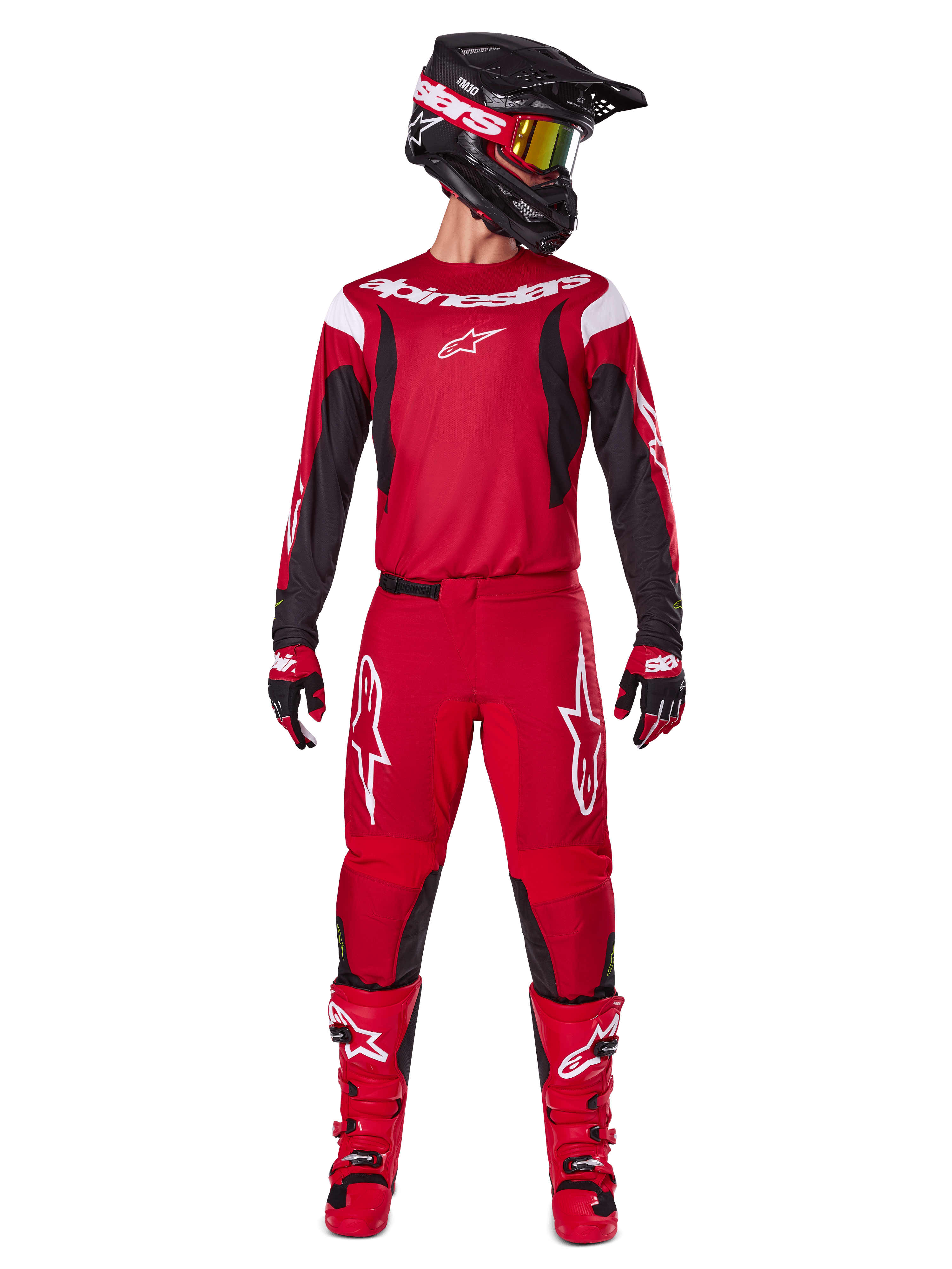 Alpinestars 2025 Fluid Haul Gear Set, Motocross-Outfit in hellem Rot und Schwarz, bestehend aus einem roten Trikot mit schwarzen Ärmeln und weißem Branding, passender roter Hose mit weißen Stern-Logos, schwarzem Helm mit gold getönter Brille und roten Stiefeln, komplette Ausrüstung für den Offroad-Sport