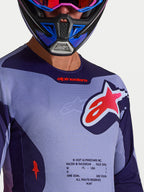 Alpinestars Racer Air Hunt Jersey, paarse en lichtpaarse motocrossjersey van ademende mesh voor off-road racing bij warm weer.