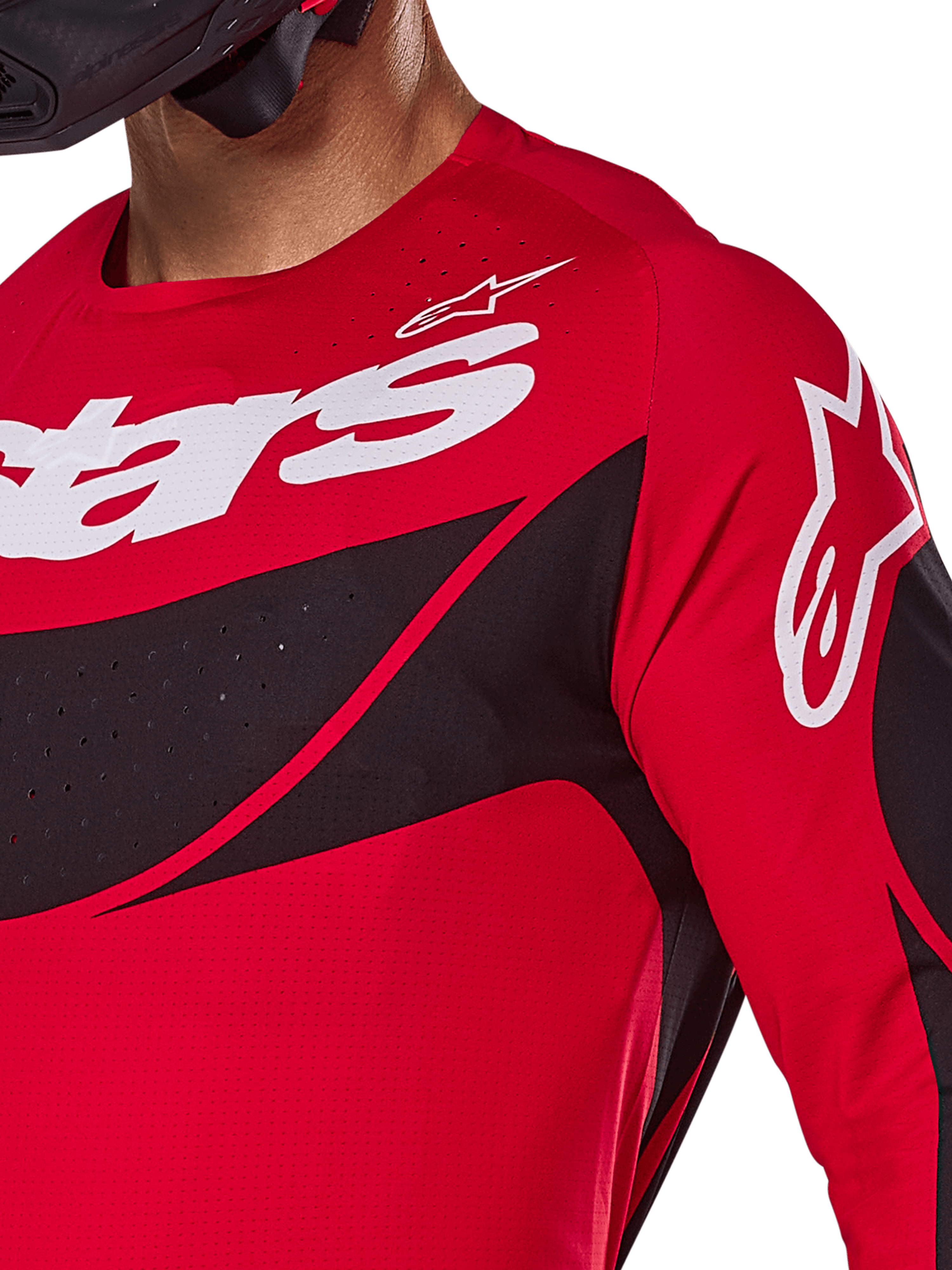 Alpinestars 2025 Techstar Dreem Trikot, Motocross-Trikot, Leuchtend Rot und Schwarz, Nahaufnahme von Brust und Schulter mit weißem Branding, schwarze diagonale Einsätze mit lasergeschnittenen Perforationen zur Belüftung, sportliche Racing-Passform für Offroad-Performance.