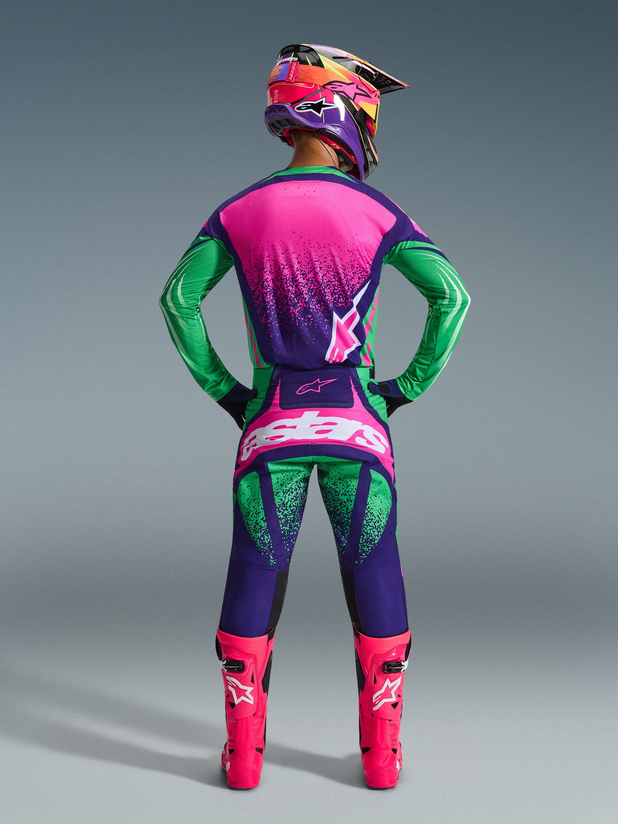 2026 Techstar Nomur Gear Set