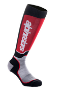 Alpinestars MX Plus Socks, chaussettes de motocross, noir, gris et rouge, avec logo Alpinestars vertical blanc sur un empiècement rouge au mollet, tissu technique côtelé et renforts au talon et aux orteils.