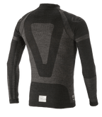 Alpinestars ZX Evo V2 top met lange mouwen, autorace-onderlaag, zwart en grijs, achteraanzicht met een technisch jacquard-ontwerp, naadloze buisvormige constructie en FIA/SFI-certificeringslabel aan de zoom