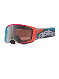 Alpinestars Supertech Stream Schutzbrille, grauer Rahmen mit leuchtend roten und blauen Akzenten, Multi Mirror Silver Glas, dicke Schaumstoffpolsterung, verstellbares Band mit markantem weißem 'astars' Branding und bunten geometrischen Mustern, professioneller Motocross-Augenschutz