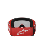 Masque Alpinestars Vision 3 Wordmark, lunettes de motocross, rouge miroir argenté, vue arrière présentant un bandeau tissé rouge avec un logo Alpinestars blanc, mousse faciale EO15 noire et ajustement réglable pour la performance tout-terrain.