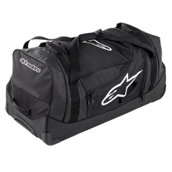 Sac de voyage Alpinestars Komodo, sac d'équipement de grande capacité, noir avec logos Alpinestars blancs, doté de roulettes robustes, de poignées renforcées et de multiples compartiments zippés pour un rangement organisé du matériel de course