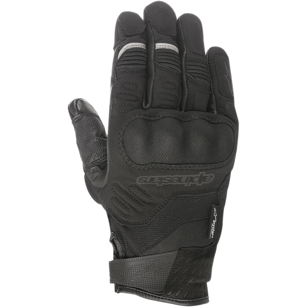 Alpinestars C-30 Drystar® handschoenen, zwarte motorhandschoenen, voorzien van overgegoten harde knokkelbescherming, constructie van stretchtextiel en softshell, klittenbandsluiting aan de pols en subtiele grijze reflecterende accenten op de vingers.