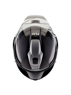 Casque Alpinestars Supertech R10 Element, vue de dessus, noir carbone et argent, finition brillante avec tissage de fibre de carbone visible, structure d'aération aérodynamique, logo R10 et marquage Alpinestars, casque de moto de course professionnel