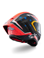 Alpinestars Supertech R10 Miller Édition Limitée, casque intégral de course, Carbone Rouge Mat avec étoiles bleues et accents blancs, graphisme « Thriller 43 » à l'arrière, large spoiler aérodynamique, construction en fibre de carbone