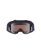 Alpinestars Limited Edition HUNTA96 XXV Supertech Vision Goggles, Motocross-Brille, Lila und Weiß mit silbernem Spiegelglas, Vorderansicht mit reflektierendem Glas und dem Schriftzug „ONE GOAL. ONE VISION.“, weites peripheres Rahmendesign für den Offroad-Rennsport