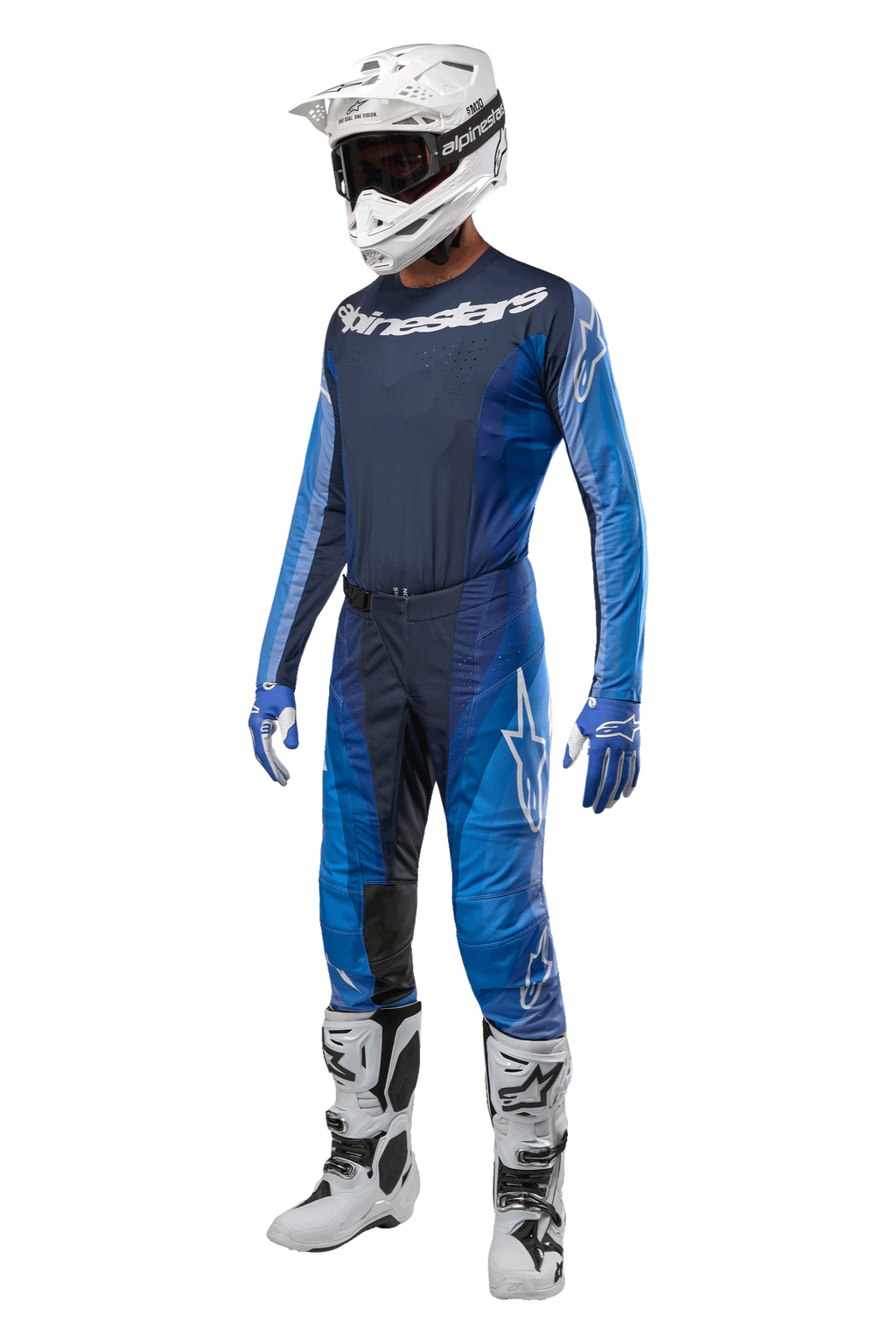 Alpinestars 2024 Techstar Pneuma Hose, Motocross-Hose, Dunkelblau und Hellblau, komplettes Rennset mit passendem Trikot, weißem Helm mit Brille, blau-weißen Handschuhen und weißen Stiefeln, professionelle Offroad-Ausrüstung