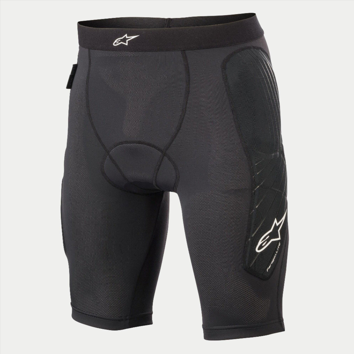 Short de protection Alpinestars Youth Paragon Lite, short de cyclisme, noir, doté d'un tissu en maille respirante, rembourrage intégré aux hanches, logo Alpinestars blanc sur la taille et le côté de la jambe, sous-short de protection léger pour le VTT